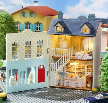 Mini Dollhouse - Villa - Special Gift Shop open