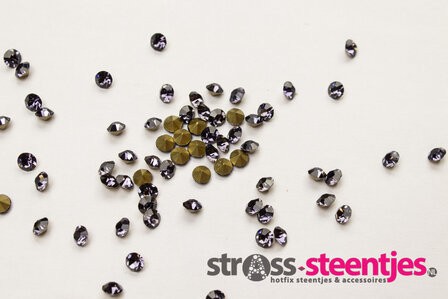 Tanzanite SS6 Pointed Back Rhinestones (per 144 stuks) met logo