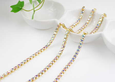 Strassketting 5 mm (SS20) Crystal AB - Gold Cup  (per meter)