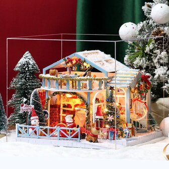 Mini Dollhouse - Villa - Christmas Snowy Night met stofkap