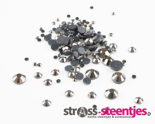 Hematite SS 6 Premium DMC kwaliteit Hotfix steentjes (per 720 stuks) met logo